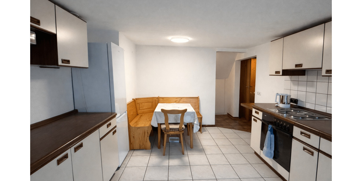 Einfamilienhaus Düsseldorf Wersten - 9 Zimmer, 340 m&sup2;, 800.000&euro; | Angebot:25686772