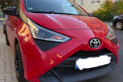 Toyota Aygo (X) 49.810 km 6.799 &euro; Köln 50667