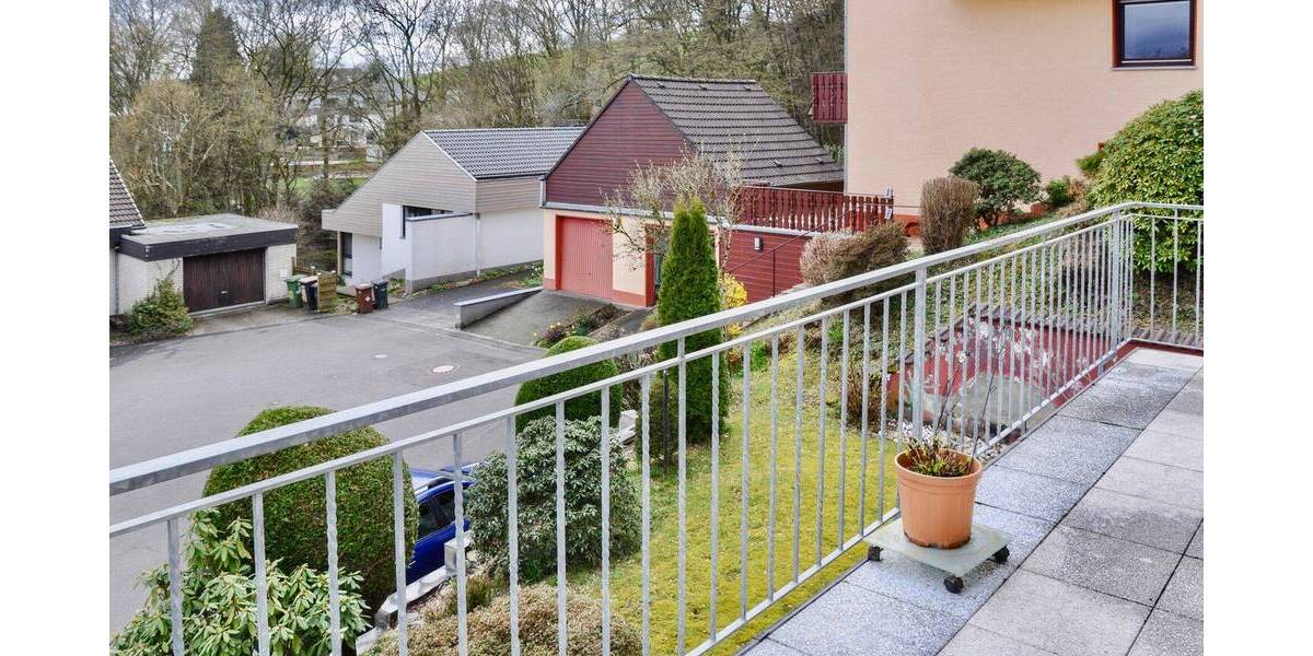 Einfamilienhaus Overath - 7 Zimmer, 117 m&sup2;, 299.000&euro; | Angebot:25937590