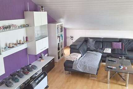 Zimmer Köln Heimersdorf - 2.5 Zimmer, 1.300&euro; | Angebot:26659100
