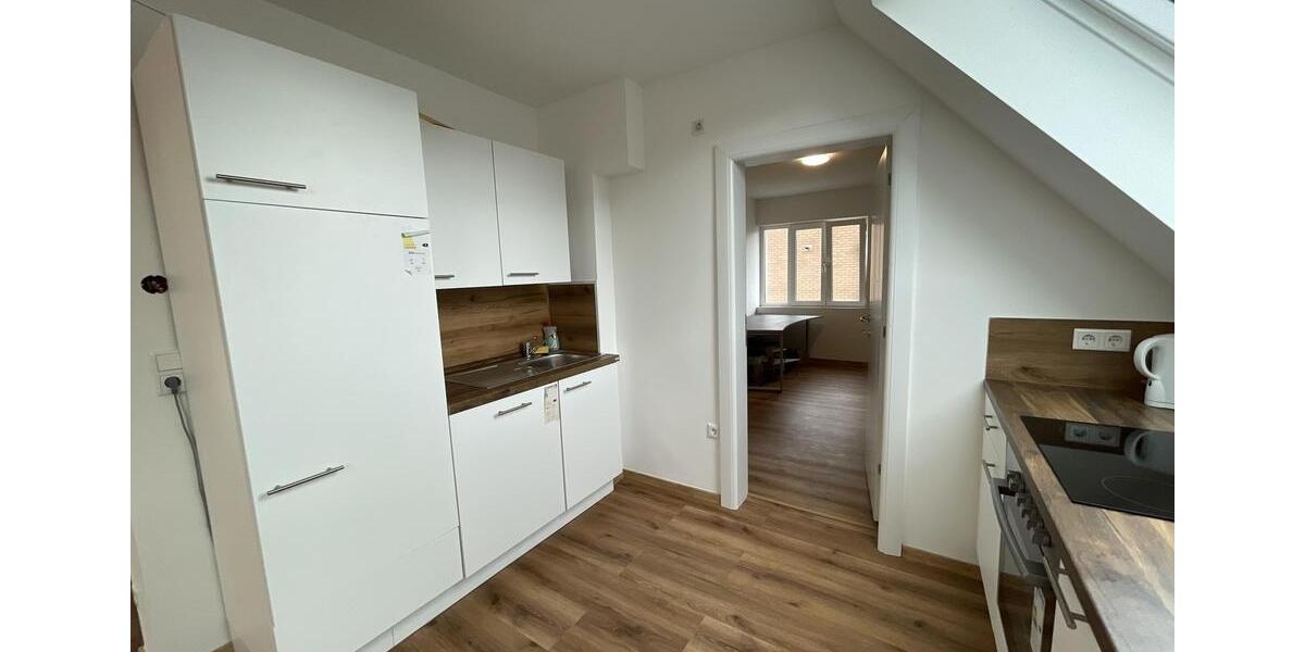 Maisonettenwohnung Düsseldorf Stadtbezirk 8 - 5 Zimmer, 95 m&sup2;, 2.800&euro; | Angebot:24600357