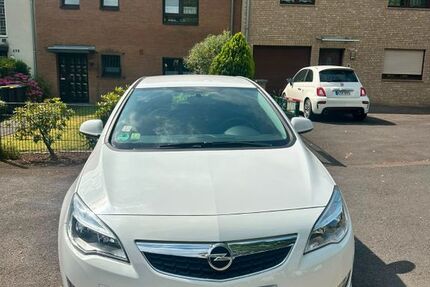 Opel Astra 62.000 km 4.800 &euro; Köln 51109