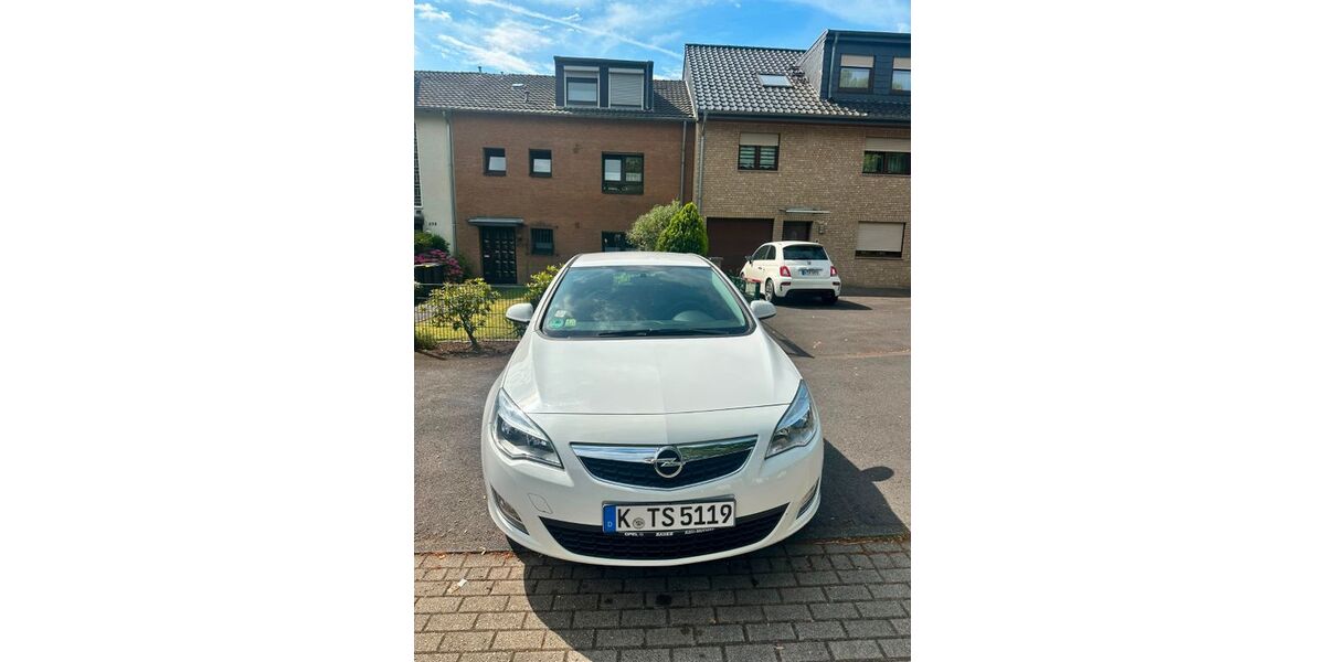 Opel Astra 62.000 km 4.800 &euro; Köln 51109