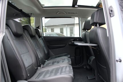 VW Sharan 114.000 km 22.899 &euro; Köln 51107