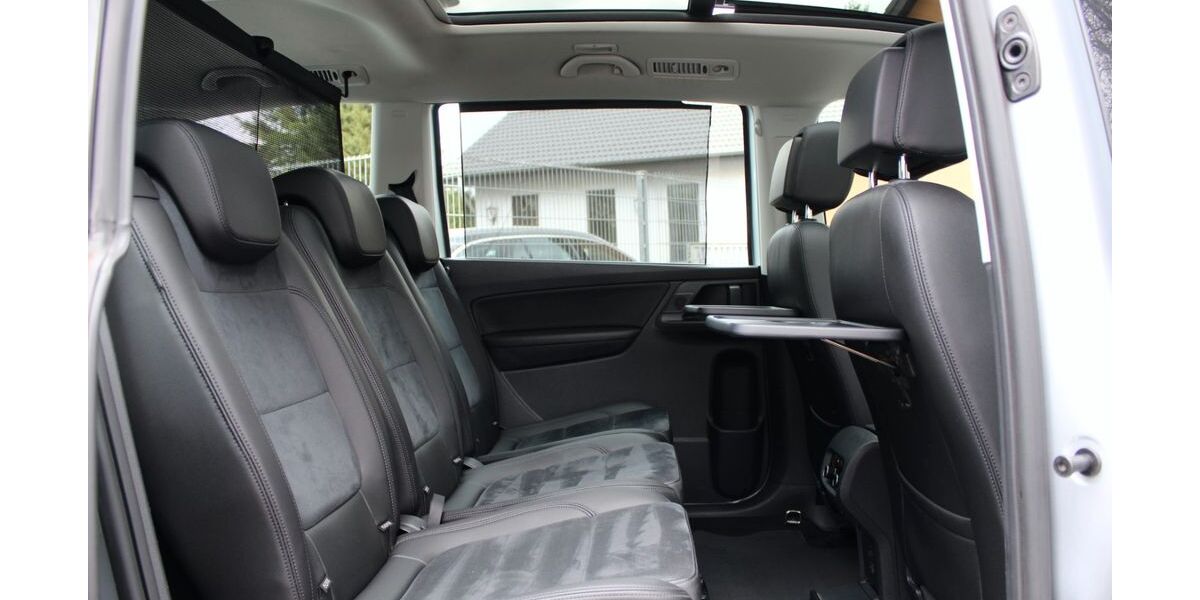 VW Sharan 114.000 km 22.899 &euro; Köln 51107