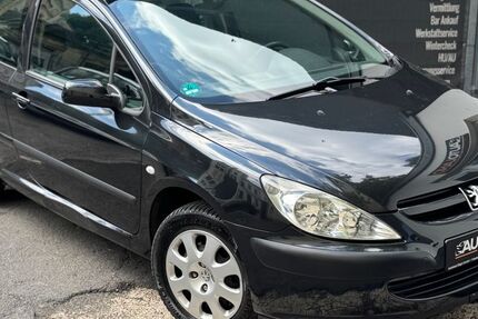 Peugeot 307 140.481 km 1.999 &euro; Wuppertal 42117