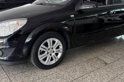 Opel Astra 134.113 km 2.888 &euro; Wuppertal 42329