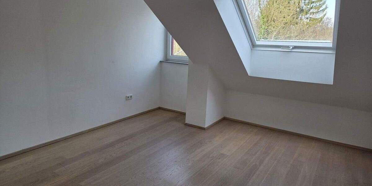 Etagenwohnung Leverkusen Quettingen - 4 Zimmer, 109 m&sup2;, 450.000&euro; | Angebot:24545564