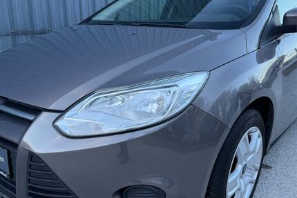 Ford Focus 185.267 km 2.990 &euro; Bergisch Gladbach 51467