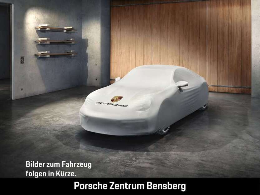 992