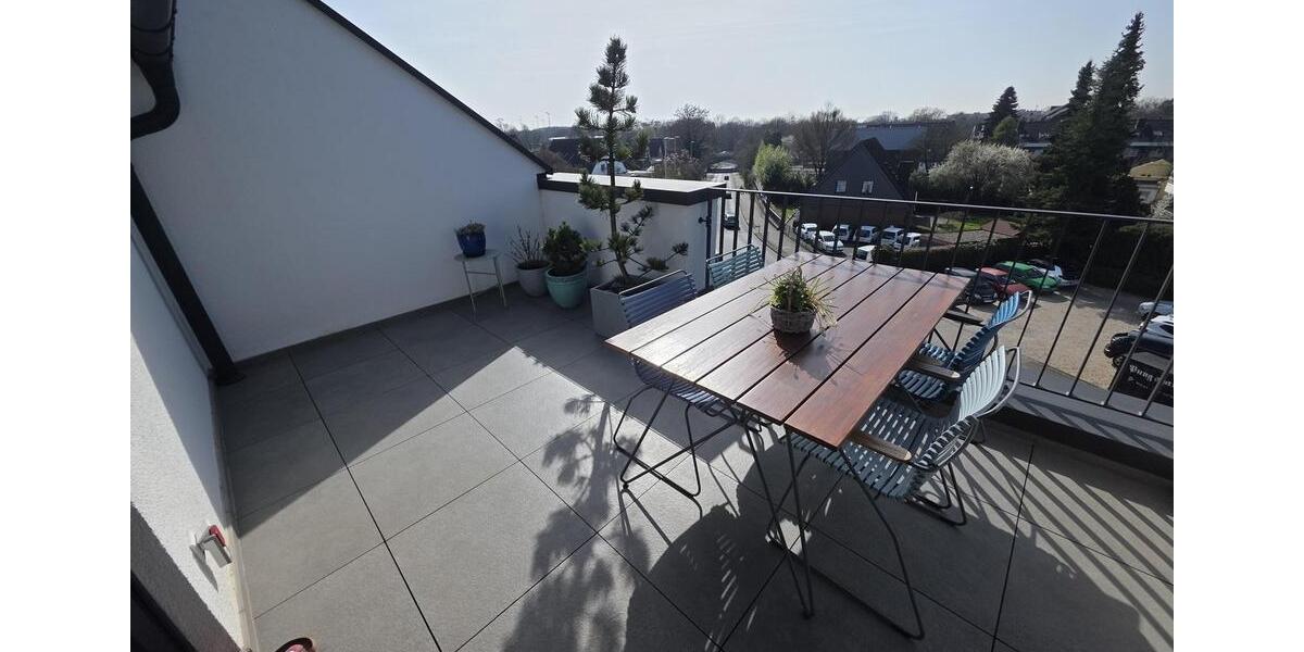 Etagenwohnung Hilden Forstbach - 4 Zimmer, 135 m&sup2;, 1.990&euro; | Angebot:25406505