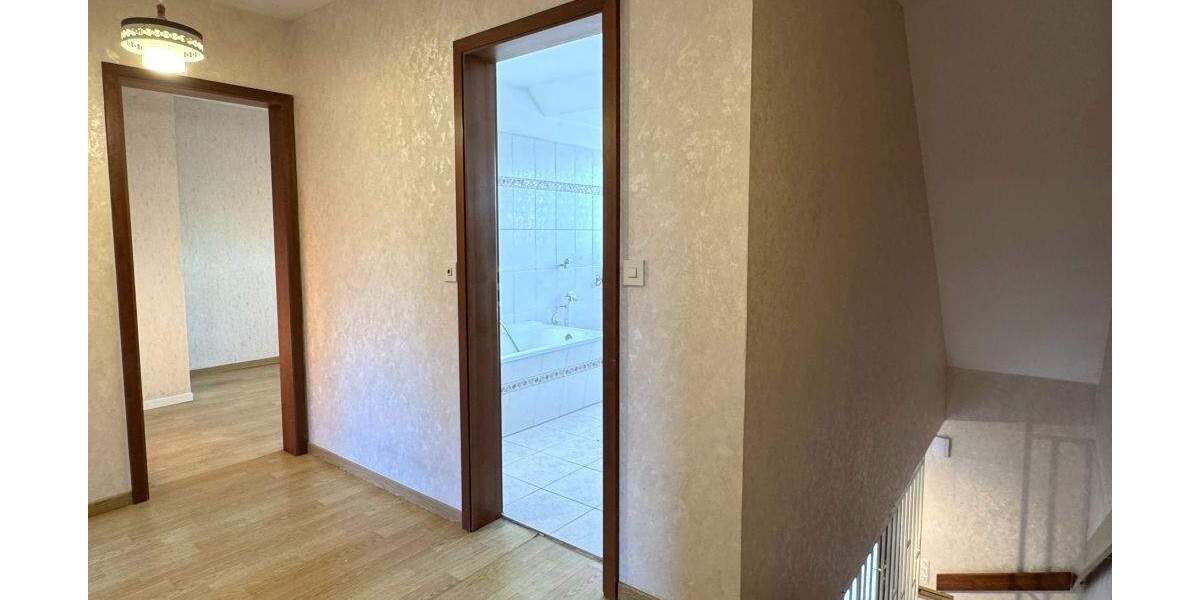 Doppelhaushälfte Dormagen / Delrath Delrath - 5 Zimmer, 119 m&sup2;, 299.000&euro; | Angebot:24407376