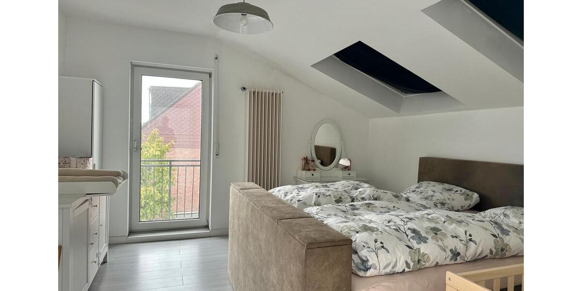 Reihenhaus Leverkusen Alkenrath - 5 Zimmer, 144 m&sup2;, 475.000&euro; | Angebot:27607339