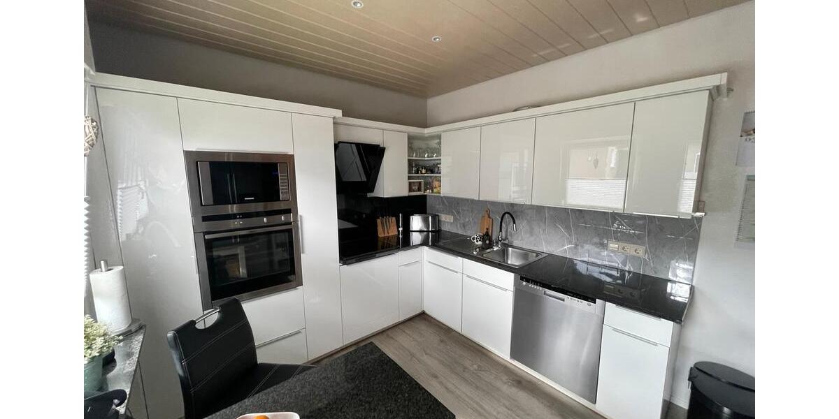 Einfamilienhaus Solingen Central - 5 Zimmer, 161 m&sup2;, 750.000&euro; | Angebot:25647817