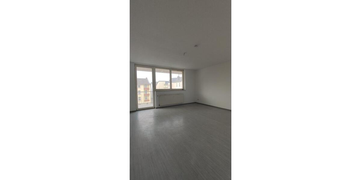 Etagenwohnung Wuppertal Gemarkung Langerfeld - 3 Zimmer, 76 m&sup2;, 460&euro; | Angebot:26007295