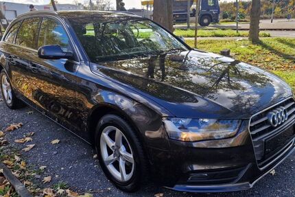 Audi A4 220.000 km 5.500 € Köln 51107