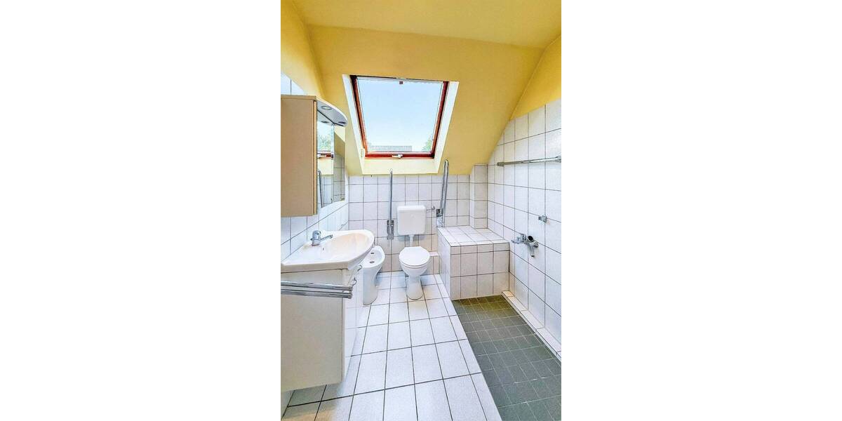 Reihenmittelhaus Bergisch Gladbach Refrath - 4 Zimmer, 124 m&sup2;, 495.000&euro; | Angebot:26503012
