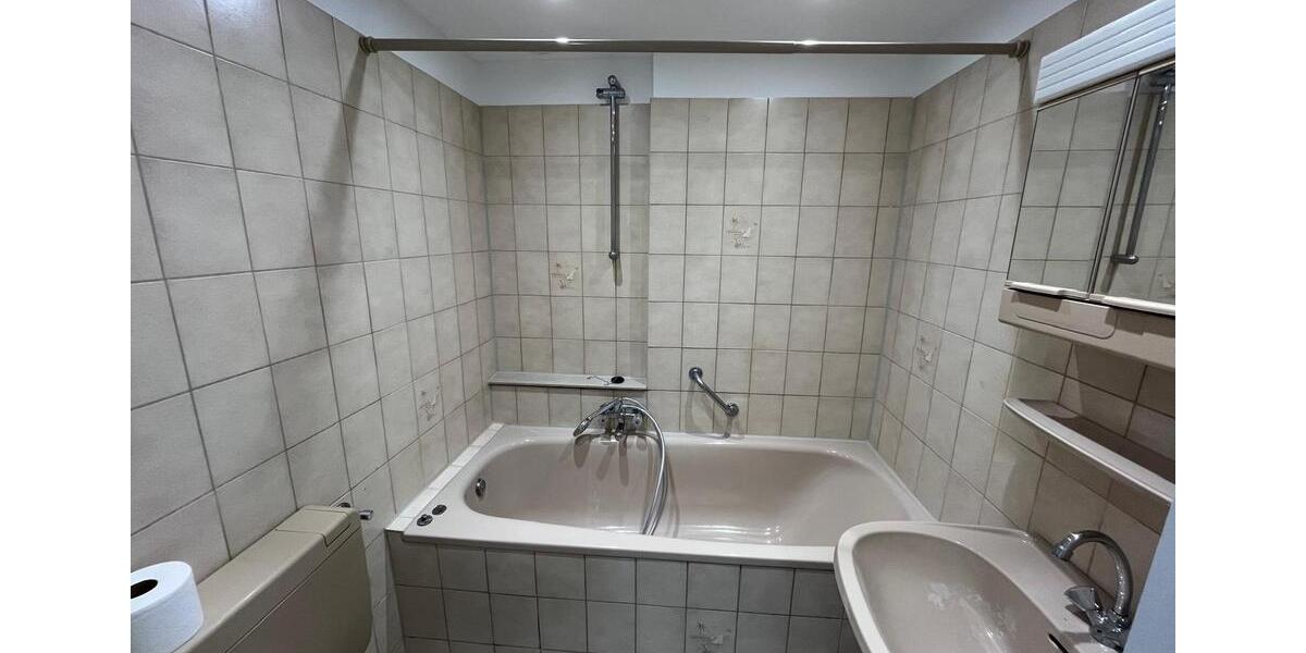 Etagenwohnung Düsseldorf Oberbilk - 1.5 Zimmer, 38 m&sup2;, 165.000&euro; | Angebot:26634594