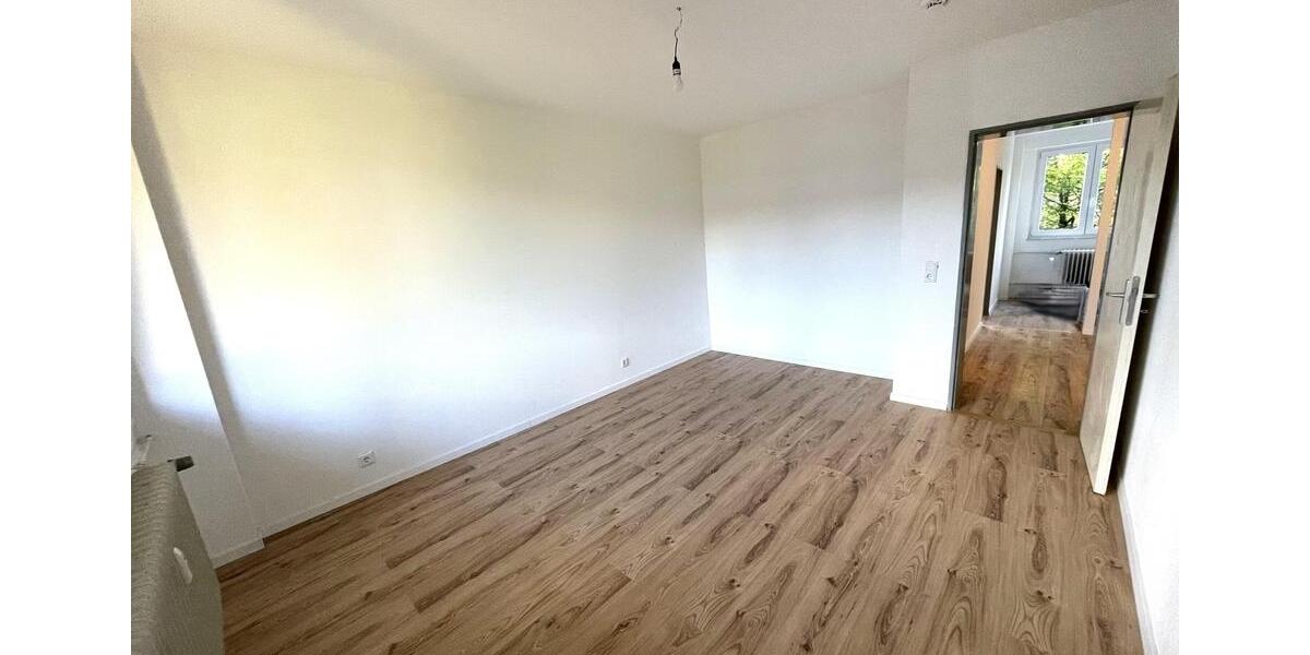 Etagenwohnung Wuppertal Gemarkung Nächstebreck - 2.5 Zimmer, 64 m&sup2;, 530&euro; | Angebot:25857618