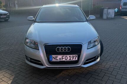Audi A3 290.000 km 3.900 &euro; Dormagen 41540