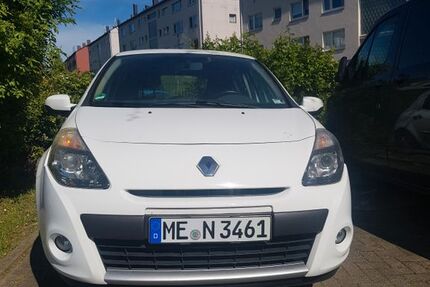 Renault Clio 186.000 km 2.950 &euro; Wülfrath 42489