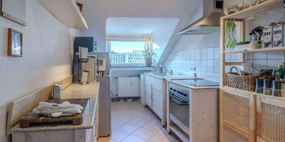 Etagenwohnung Düsseldorf Düsseltal - 2 Zimmer, 56 m&sup2;, 349.000&euro; | Angebot:24180752