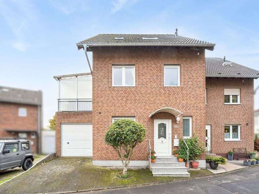 Haus zum Kaufen in Neuss 699.000 € 151.06 m² 4 zimmer