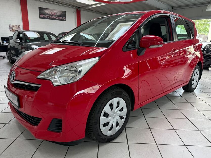 Toyota Verso-S 238.000 km 4.400 € Leverkusen 51371