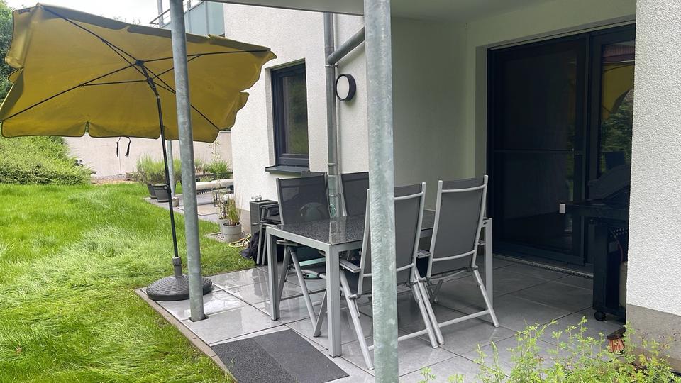 Erdgeschoßwohnung Solingen Höhscheid - 2 Zimmer, 74 m&sup2;, 975&euro; | Angebot:25613723