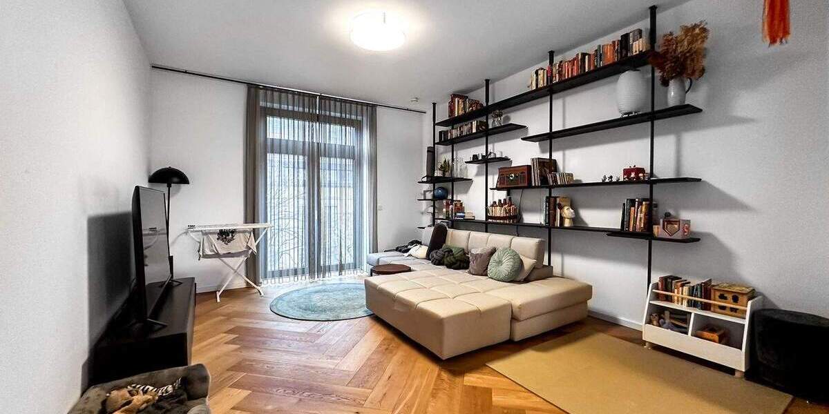 Terrassenwohnung Düsseldorf Friedrichstadt - 3 Zimmer, 130 m&sup2;, 2.900&euro; | Angebot:25683384