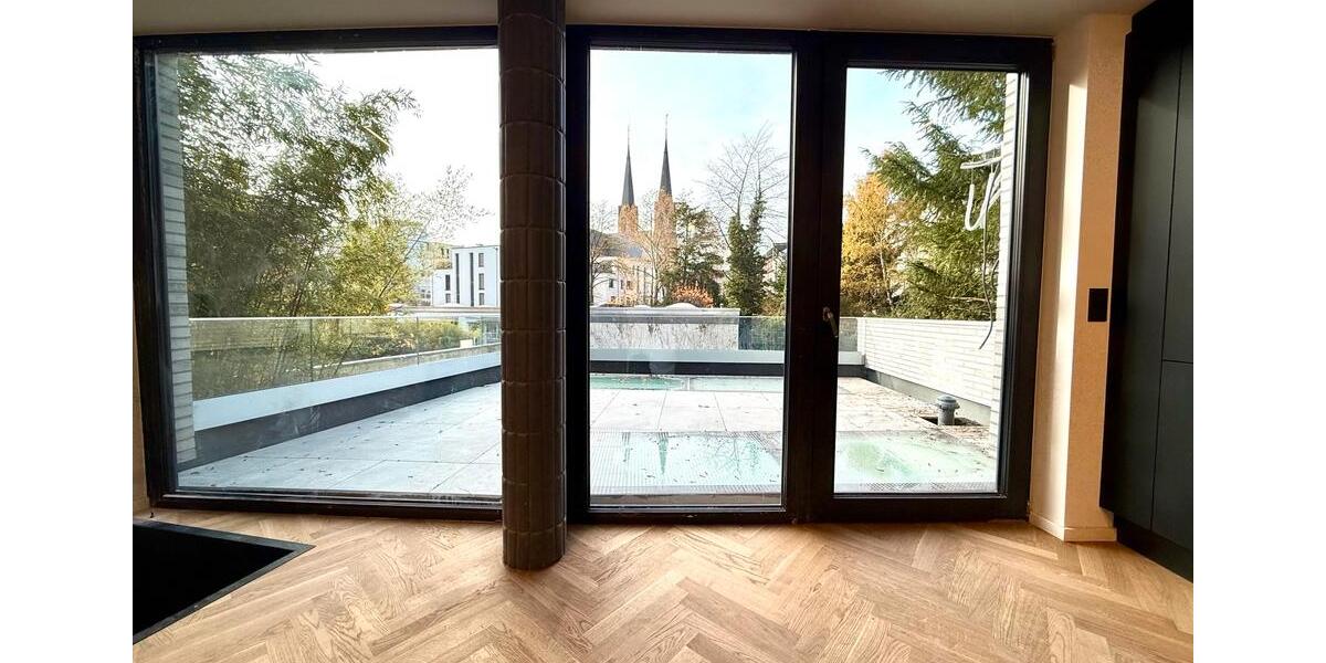 Hochparterre Düsseldorf Pempelfort - 3 Zimmer, 119 m&sup2;, 2.500&euro; | Angebot:24385522