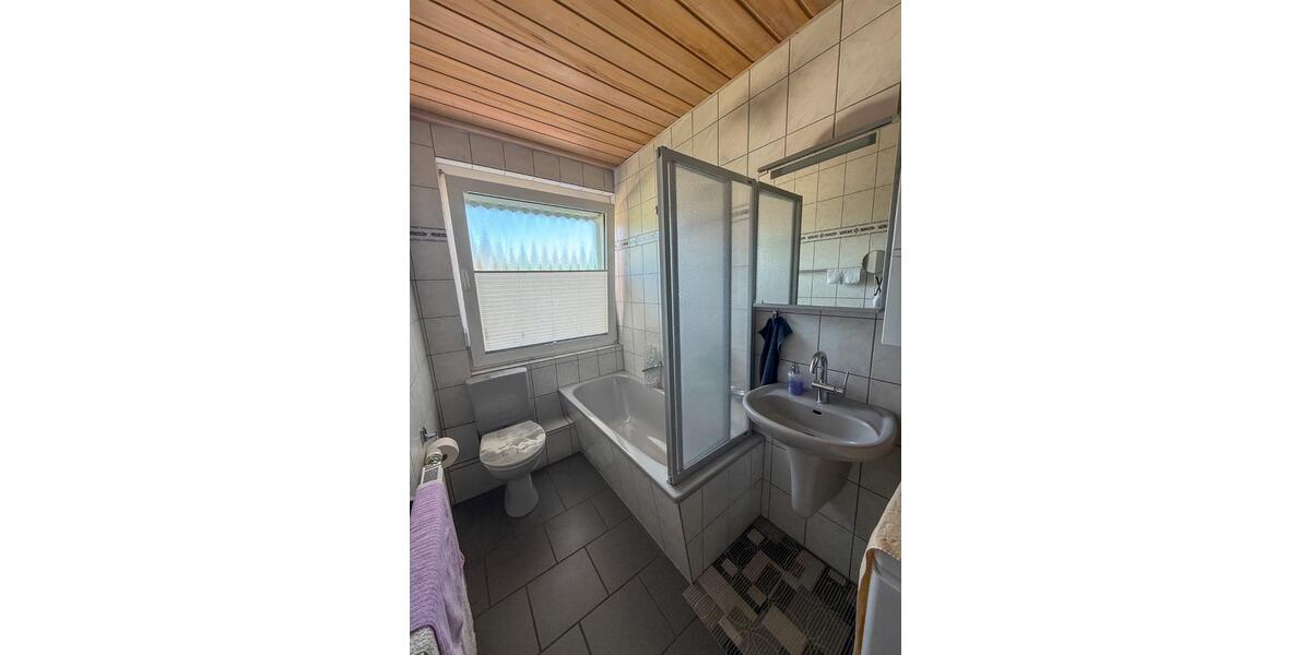 Etagenwohnung Wuppertal Dornap - 3 Zimmer, 71 m&sup2;, 219.000&euro; | Angebot:26951449