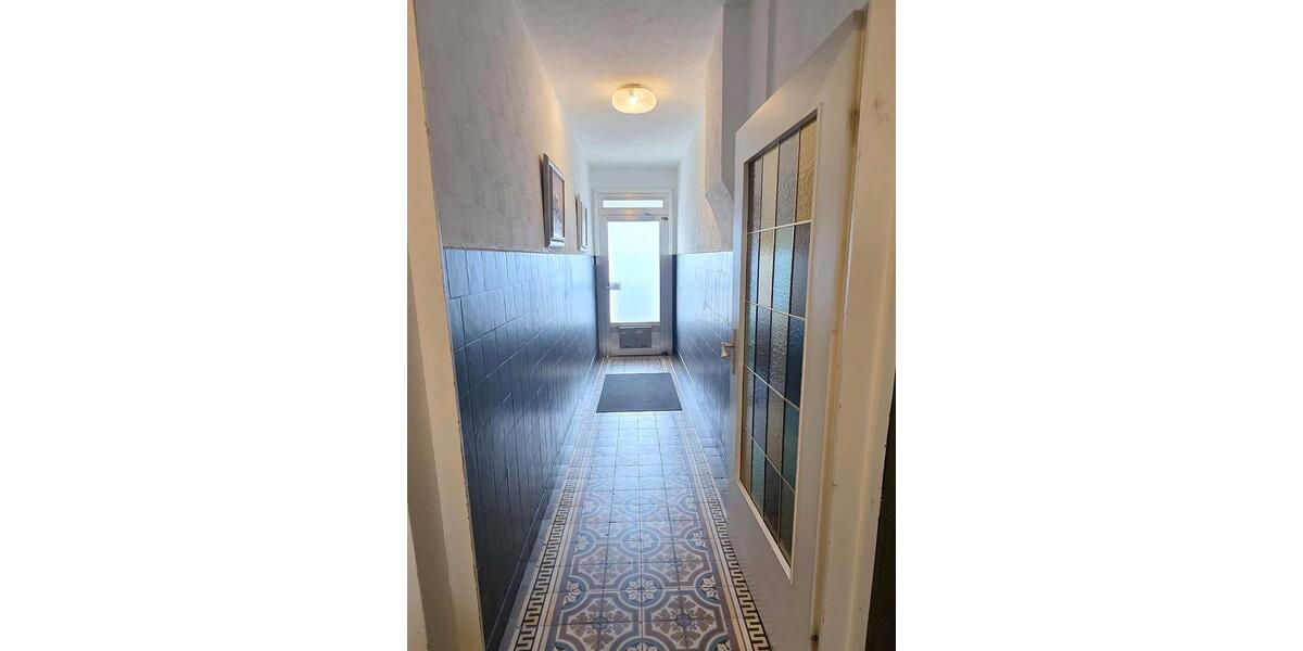 Etagenwohnung Velbert - 4 Zimmer, 110 m&sup2;, 1.290&euro; | Angebot:27618388