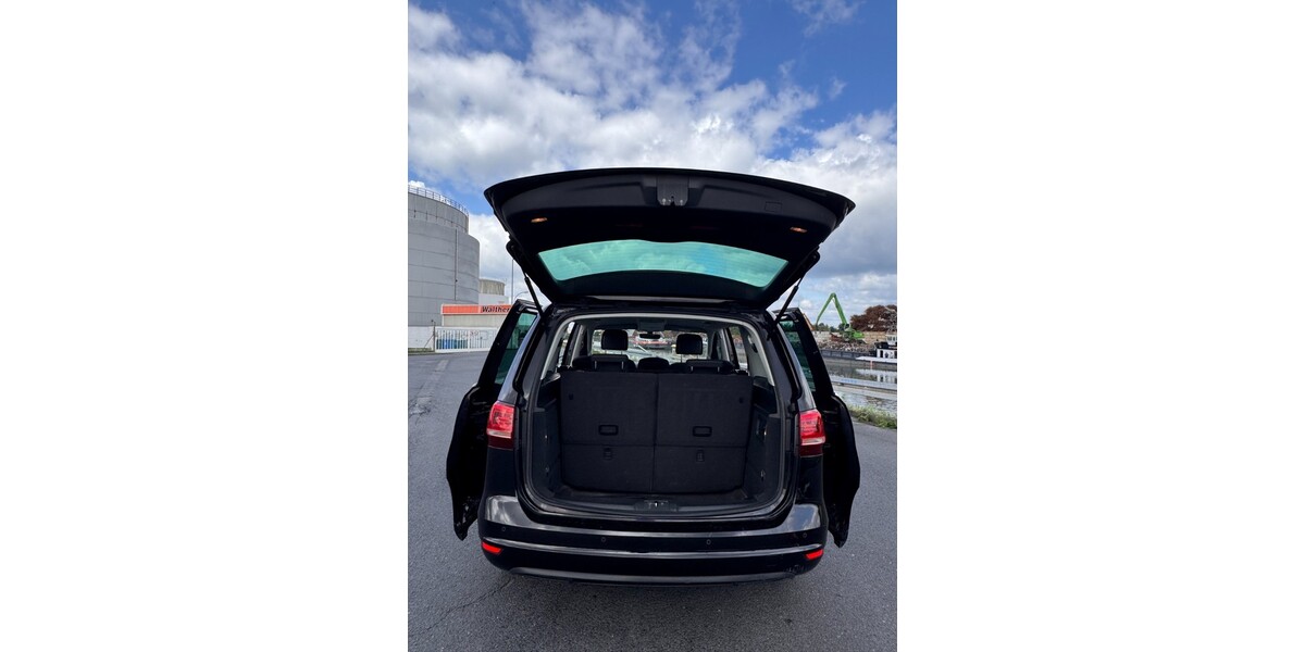 VW Sharan 256.000 km 10.900 € Pulheim 50259