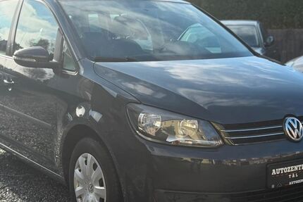 VW Touran 157.000 km 6.990 &euro; Wuppertal 42289