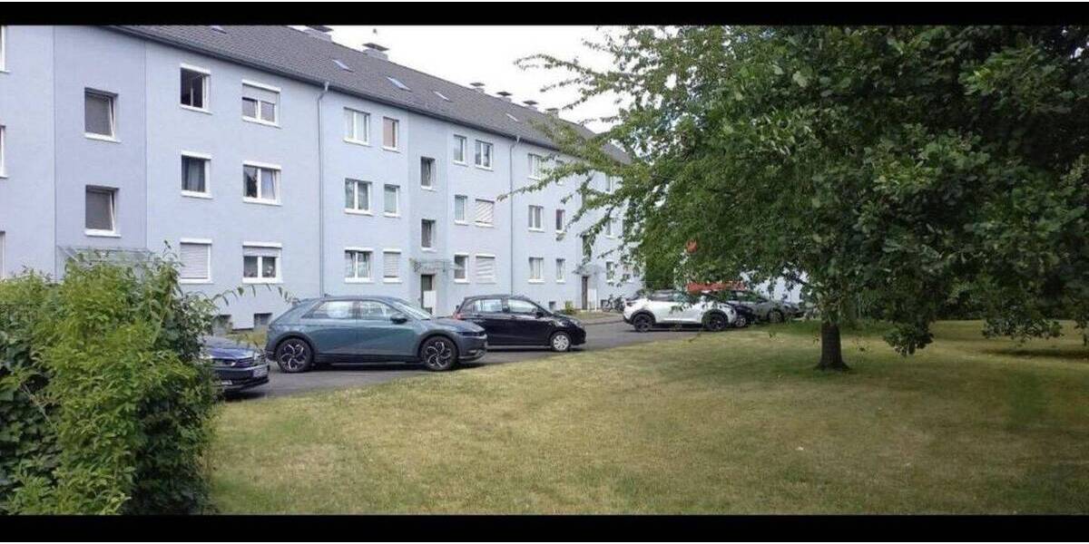 Etagenwohnung Düsseldorf Golzheim - 3 Zimmer, 55 m&sup2;, 1.100&euro; | Angebot:26500139
