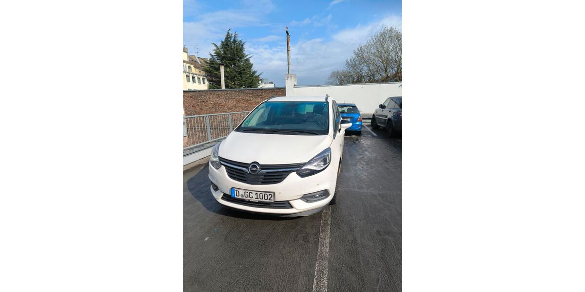 Opel Zafira 335.000 km 5.900 &euro; Düsseldorf 40233