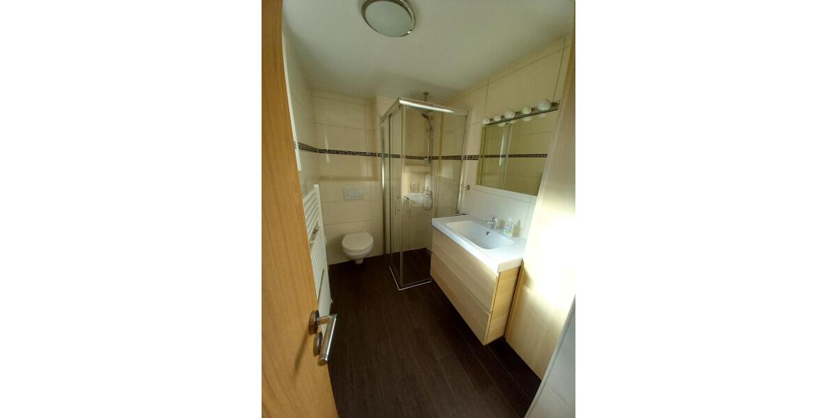 Erdgeschoßwohnung Leverkusen Bürrig - 3 Zimmer, 82 m&sup2;, 1.140&euro; | Angebot:26582035
