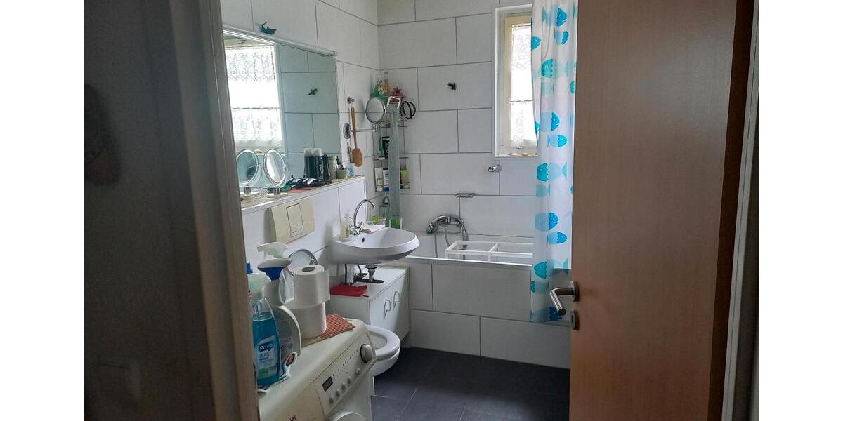 Etagenwohnung Leverkusen Bergisch Neukirchen - 3 Zimmer, 78 m&sup2;, 130.000&euro; | Angebot:26662203