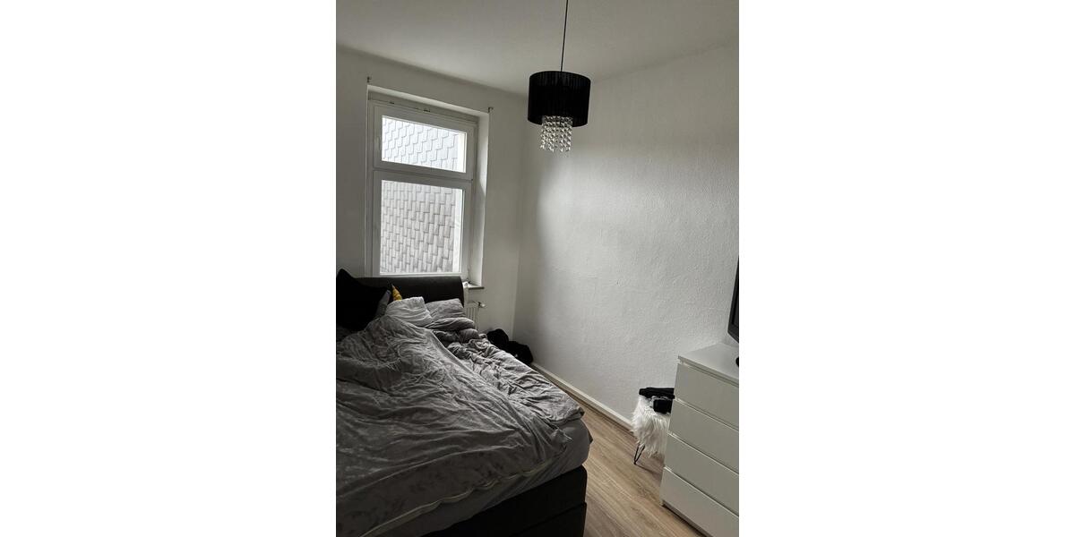 Dachgeschoßwohnung Velbert - 3 Zimmer, 60 m&sup2;, 600&euro; | Angebot:24254934