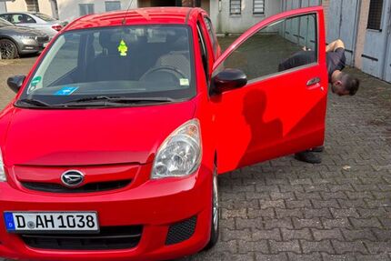Daihatsu Cuore 160.000 km 2.350 € Ratingen 40880