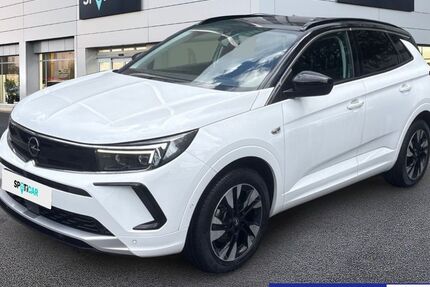 Opel Grandland (X) 30.806 km 18.790 &euro; Solingen 42655