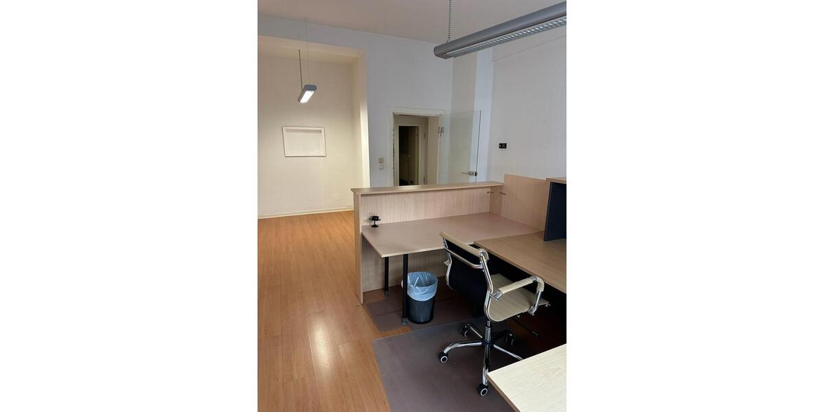 Gewerbeobjekt Düsseldorf Stadtbezirk 3 - 1.750&euro; | Angebot:25309918