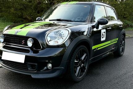 Mini Countryman S (Cooper) 140.000 km 9.200 &euro; Düsseldorf 40225