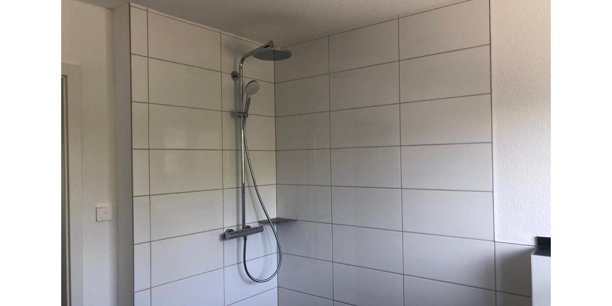 Etagenwohnung Radevormwald - 3 Zimmer, 81 m&sup2;, 810&euro; | Angebot:25960291