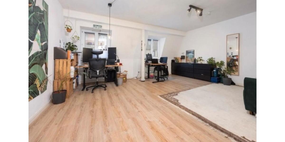 Etagenwohnung Köln Mülheim - 3 Zimmer, 125 m&sup2;, 2.100&euro; | Angebot:24748709