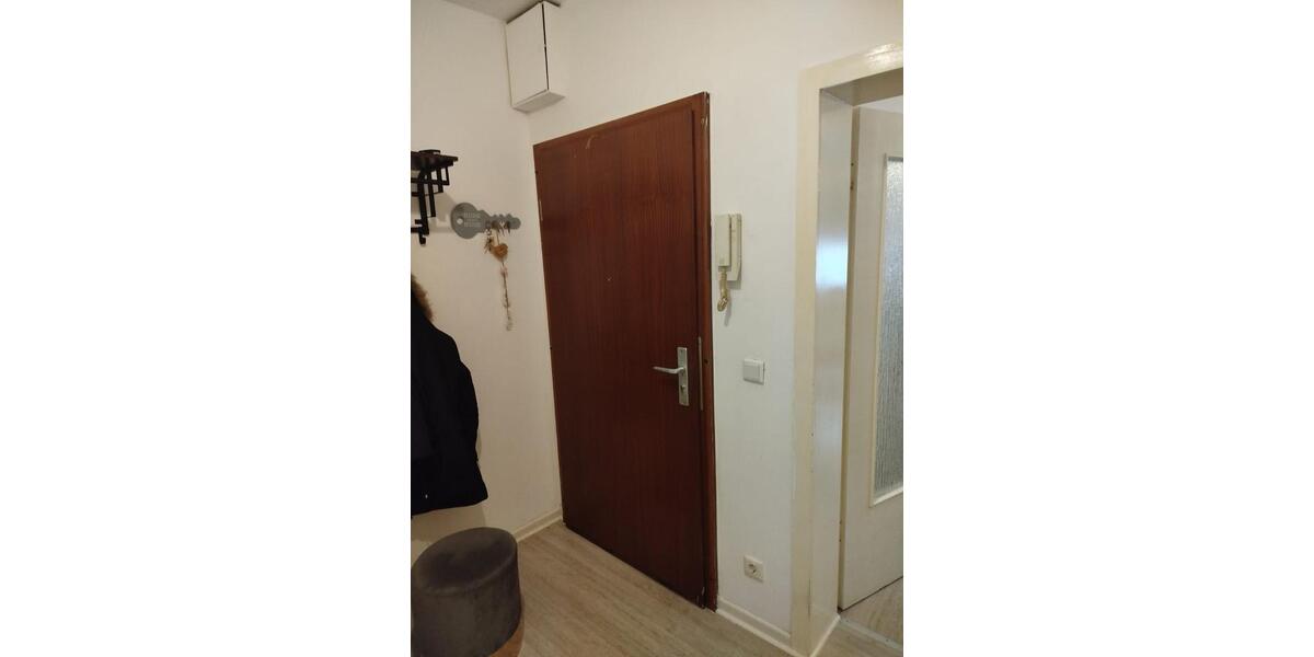 Erdgeschoßwohnung Solingen Wald - 2 Zimmer, 55 m&sup2;, 695&euro; | Angebot:24370258