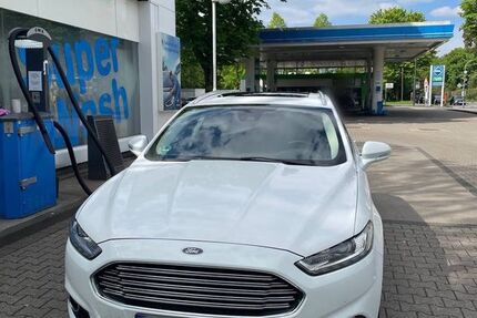 Ford Mondeo 217.000 km 9.500 € Düsseldorf 40595