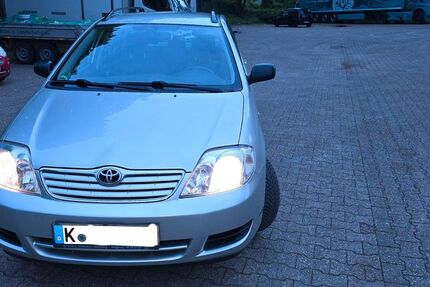 Toyota Corolla 134.500 km 4.950 € Köln 51145