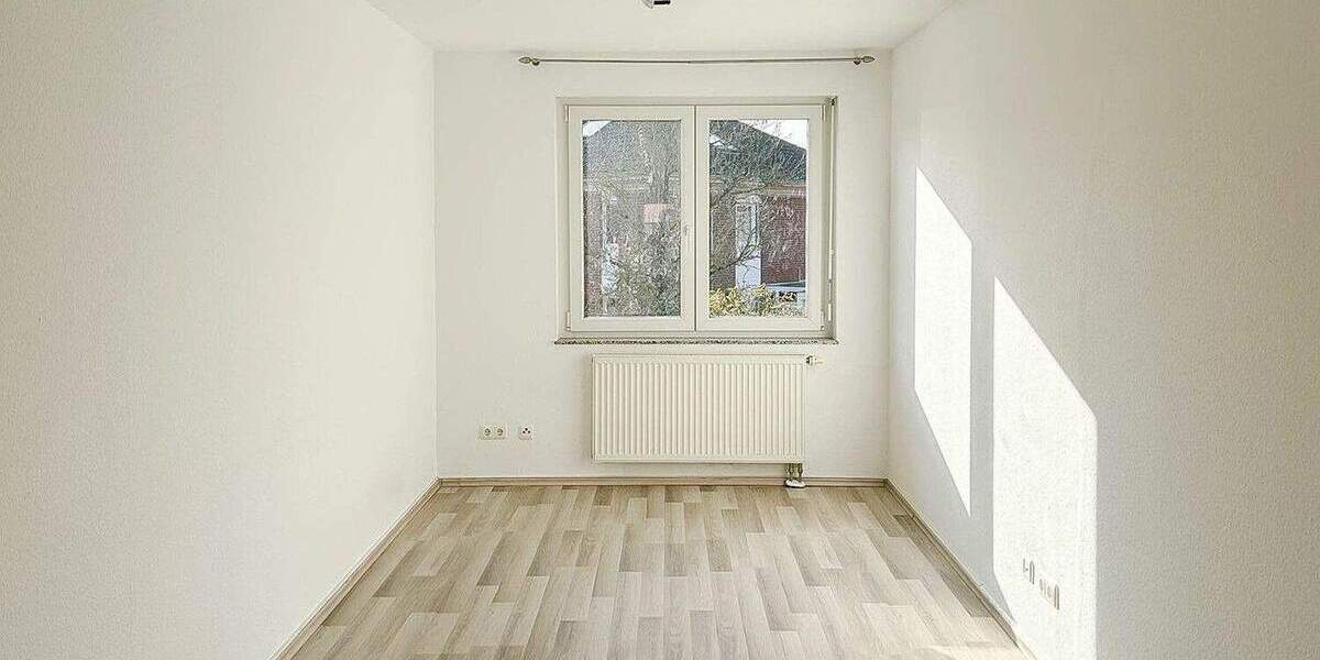 Doppelhaushälfte Düsseldorf Wittlaer - 5 Zimmer, 133 m&sup2;, 2.600&euro; | Angebot:25687680